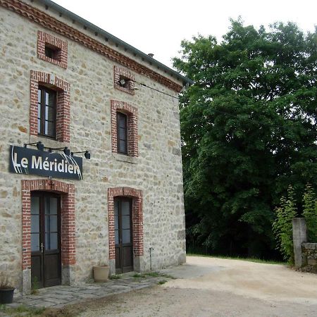 la villa du Méridien Saint-Pal-en-Chalencon Extérieur photo
