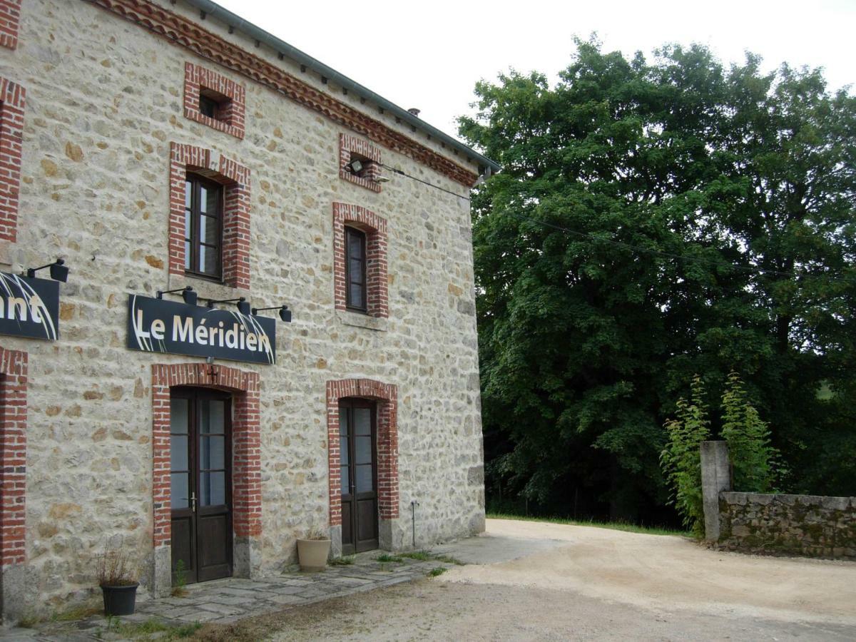 la villa du Méridien Saint-Pal-en-Chalencon Extérieur photo