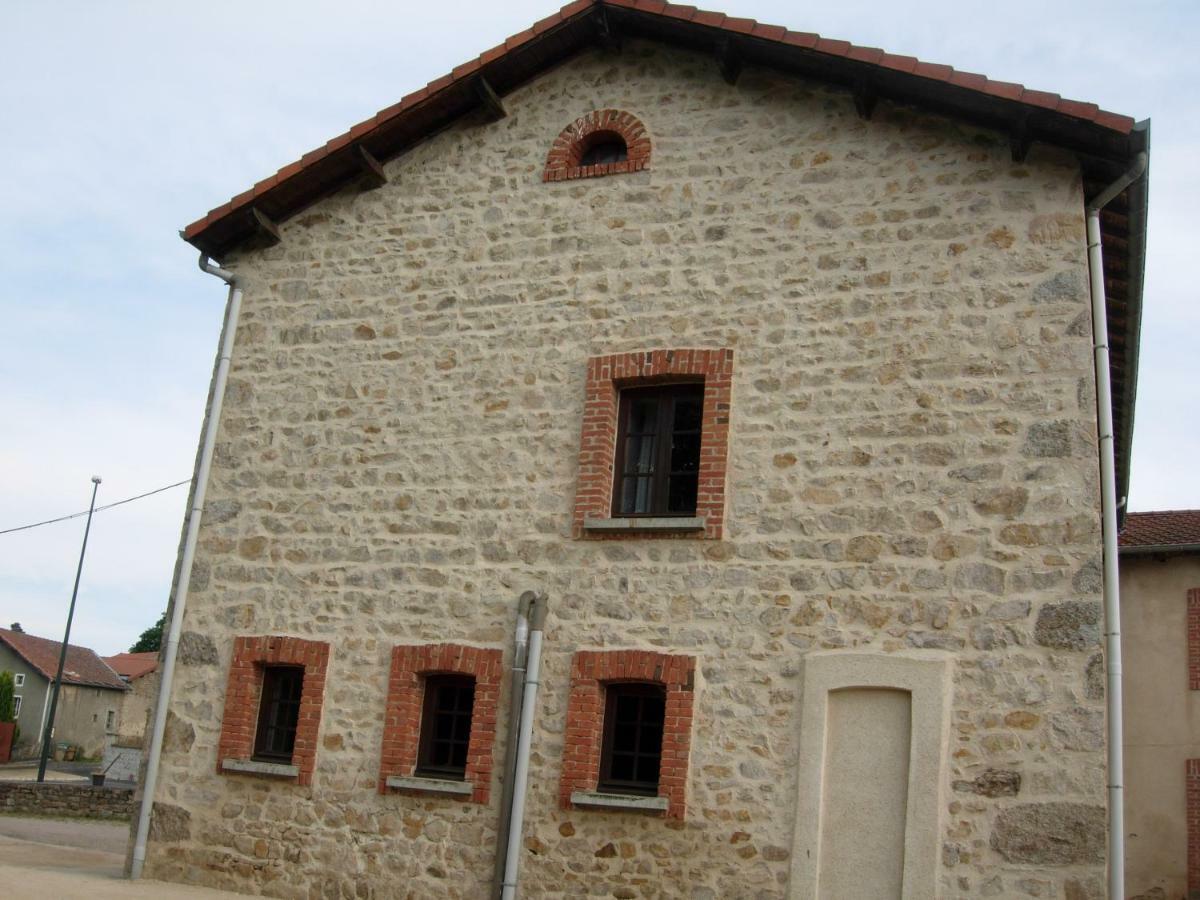 la villa du Méridien Saint-Pal-en-Chalencon Extérieur photo